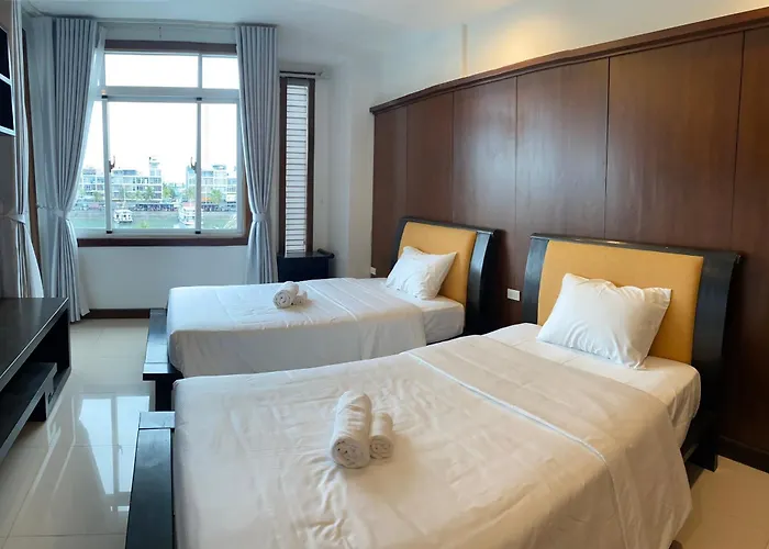 Homestay Sochu House- Tuan Chau & Coffee *
