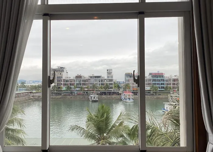 Homestay Sochu House- Tuan Chau & Coffee Ha Long