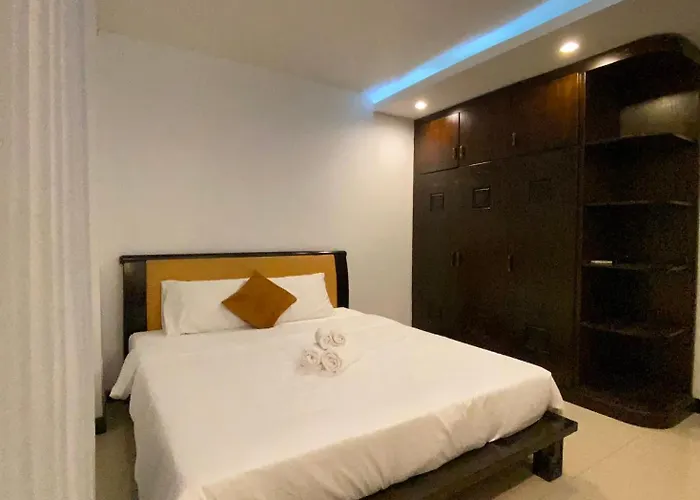Homestay Sochu House- Tuan Chau & Coffee *